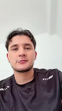 Massimo_Fiore: онлайн-секс-чат