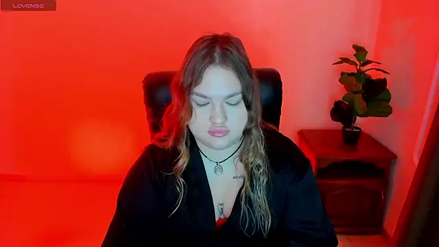 แชท XXX สดของ Sofiawetsweet