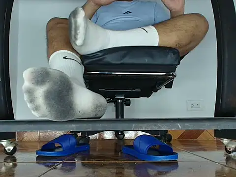 alphacashmaster8 Show Webcam