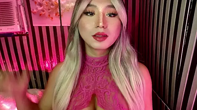 HoresCOCKLUCY Show in webcam