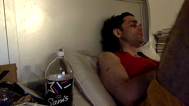 StuntingSpunMarine69 Show in webcam