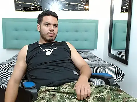 Trevor_AshのライブXXXチャット