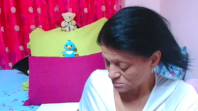 Chat XXX ao vivo de SLUTTYROXY