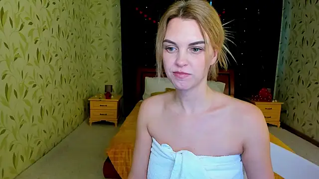 دردشة LunaFlinn الجنسية المباشرة