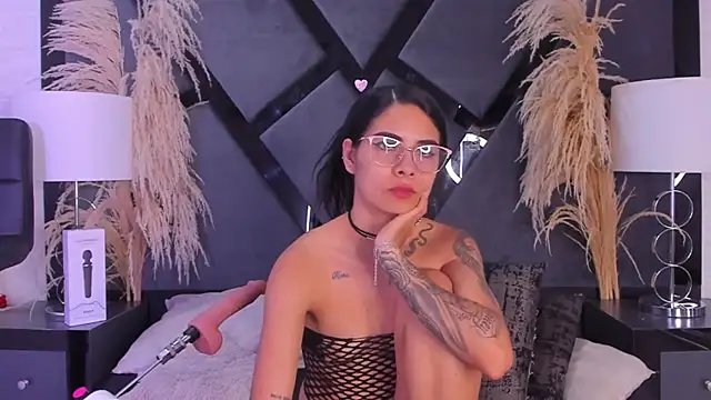 NicoleEsposito's Live XXX Chat