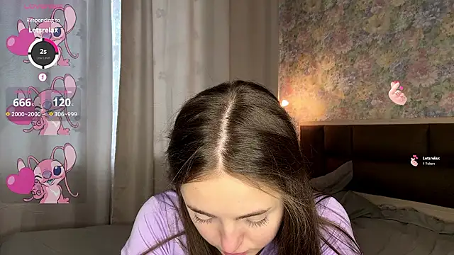 Chat XXX en directo de LoraDavi