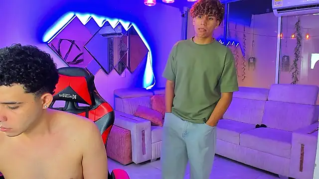 Živý XXX chat Houseofwarrios