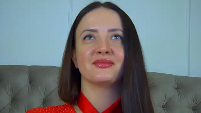 ElinaBellucci: онлайн-секс-чат