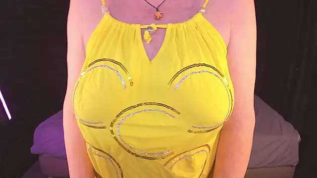 LindaPassionate Chat XXX in diretta