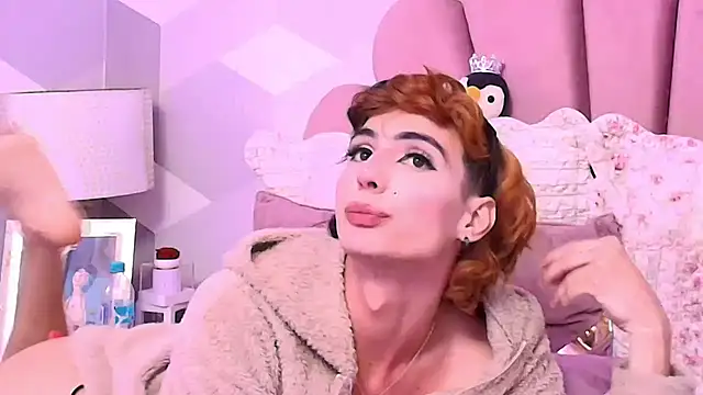 Онлайн чат XXX KylieMonnett