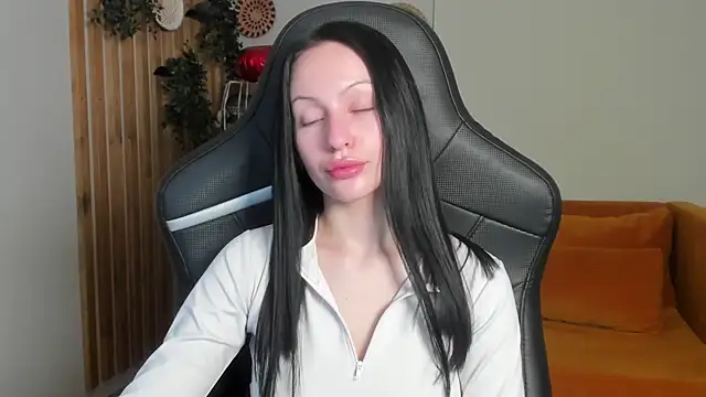 NaomiBlakes – Naživo XXX chat