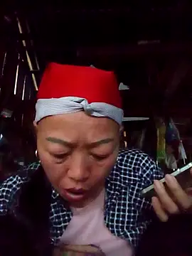 عرض كام Agnes-baby