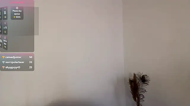 DeltaNorwoodeのライブXXXチャット