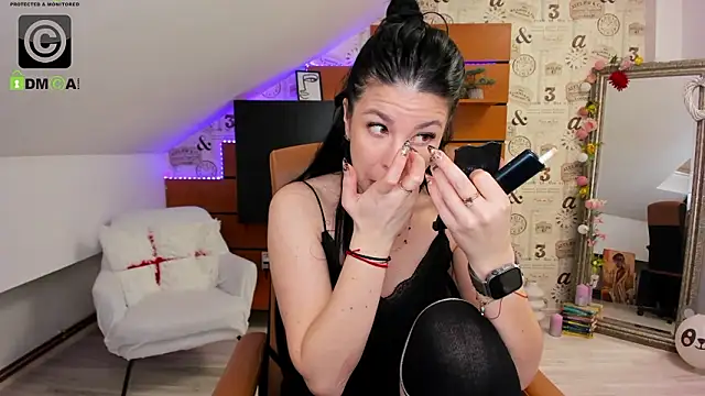 Chat XXX ao vivo de EmillyTaylor