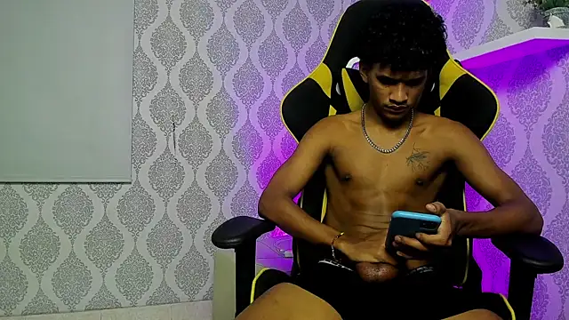 Boy_savoy – Live XXX-chat