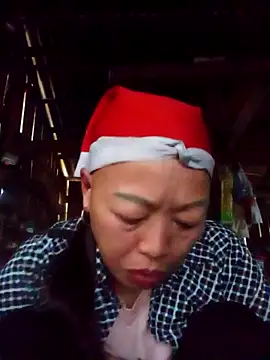 Chat XXX ao vivo de Agnes-baby