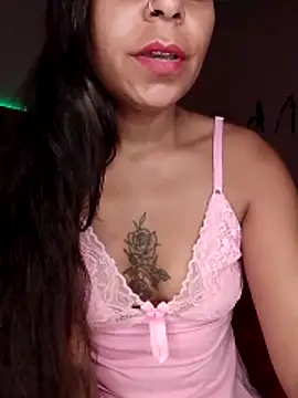 Show de imaculada666 na webcam