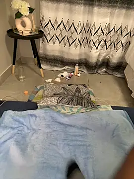 Nicole_bash webcam show