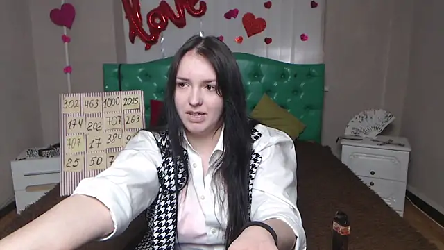 IsabelBlackberry Chat XXX live