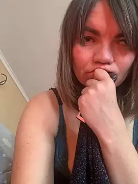 ElizavetaCream – Naživo XXX chat