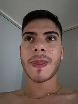 Онлайн чат XXX Apolo_Gray