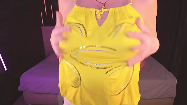 LindaPassionate Obrolan Langsung XXX