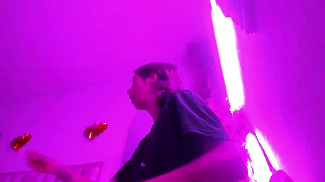 Chatroom XXX en direct de Brenda_lot