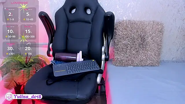 Luxury_Woman Adlı Modelin Canlı XXX Sohbeti