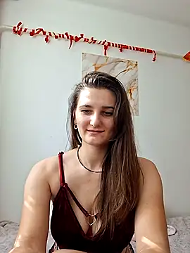 Chatroom XXX en direct de Nika_aa