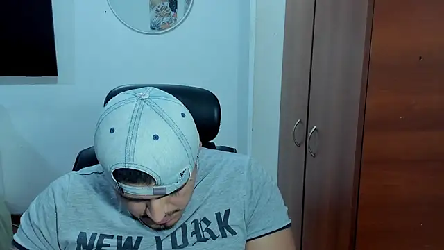 دردشة Baltazar_Dupont الجنسية المباشرة