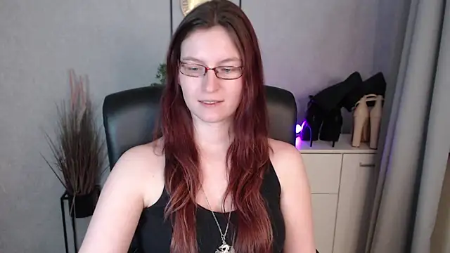 emmaxDelightのライブXXXチャット