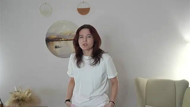 XXX chat uživo modela MelvaGoya