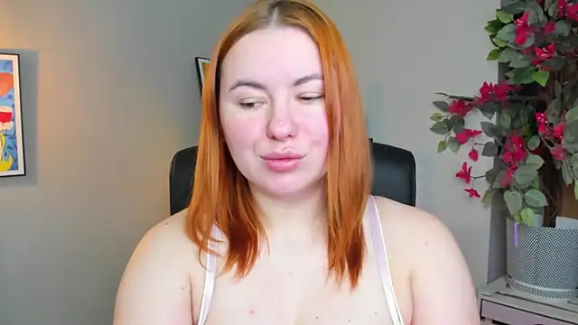 LAYLAxSTARのライブXXXチャット