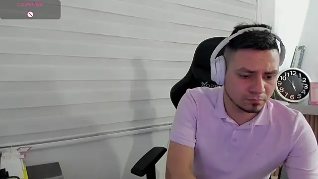 دردشة Rick_Adams الجنسية المباشرة