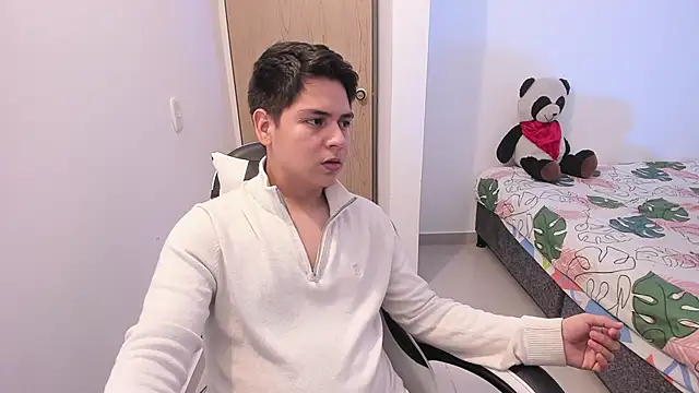 Asta_YunoXXX Webcamshow