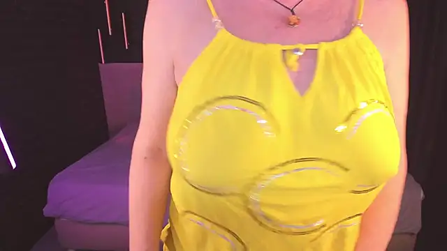 LindaPassionate Live XXX-chat