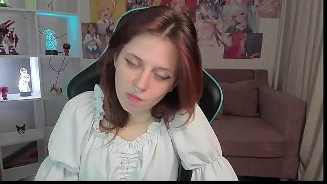 FreyaVey Chat XXX in diretta