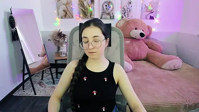 VirtuallVoyant 라이브 XXX 채팅