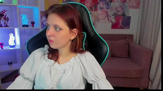 XXX chat uživo modela FreyaVey