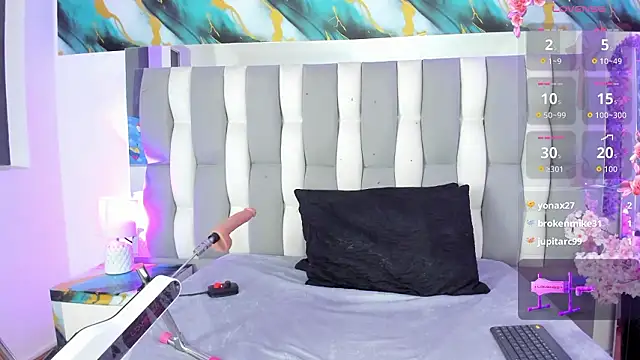 IsaDiiaz Chat XXX in diretta