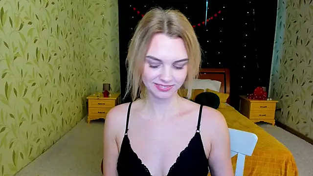 عرض كام LunaFlinn