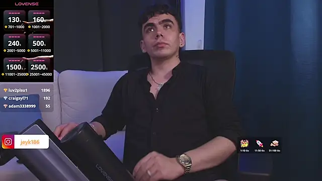 Онлайн чат XXX Guccy_Boy_Club