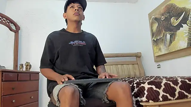 Онлайн чат XXX mr_stiven_