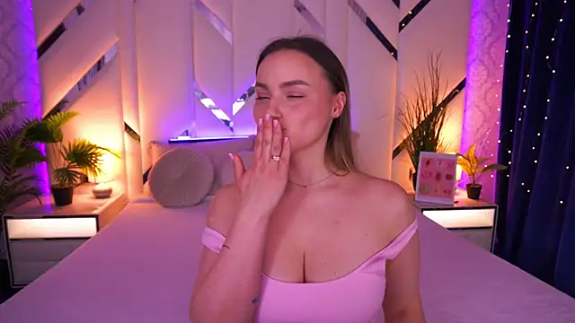 Chat XXX en directo de LindsieGreyy