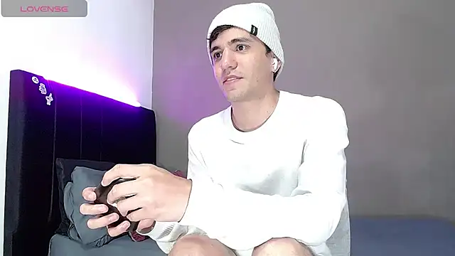 Онлайн чат XXX Matteo12_