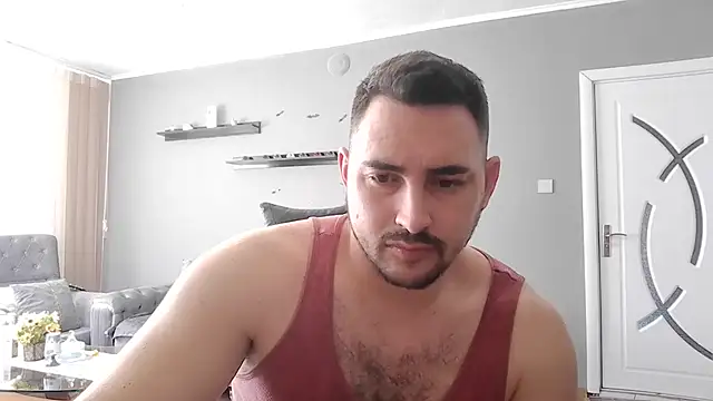 mastermute Adlı Modelin Canlı XXX Sohbeti