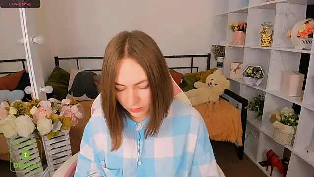 Elma_Lily Live XXX-Chat