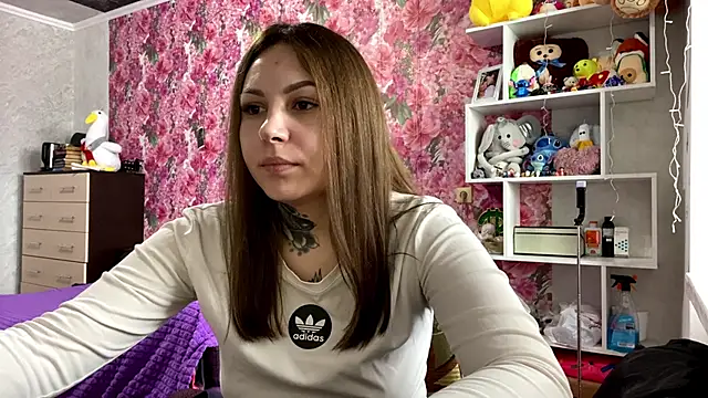 TraciBallena – Naživo XXX chat