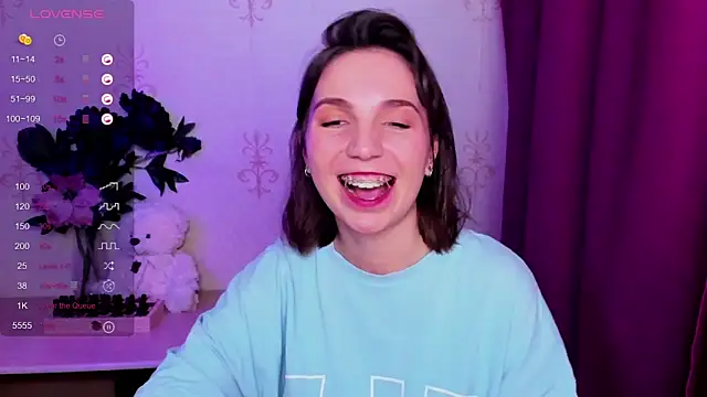 KindHazelHere_ 即時 XXX 聊天