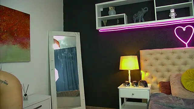 TaniaKaverina – Naživo XXX chat